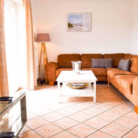 Ferienhaus Achtern Diek Schönberg in Holstein エクステリア 写真